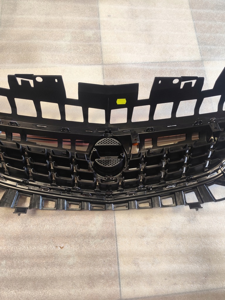 фото №9, Решётка радиатора opel astra j przed lift nr оригинал 13266577