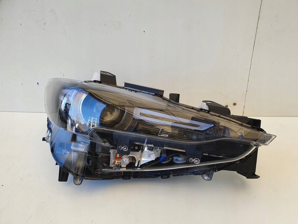 фото №1, Mazda cx5 ii лампа правая перед kb8n51030 оригинал