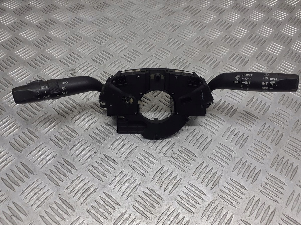 фото №1, Подрулевой переключатель переключатель комбинированный mazda 2 dy