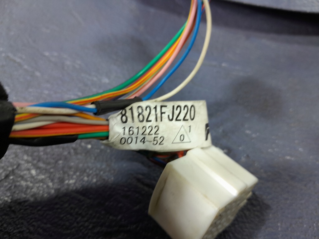 фото №6, Subaru xv i lift жгут электропроводка дверь перед правый 81821fj220