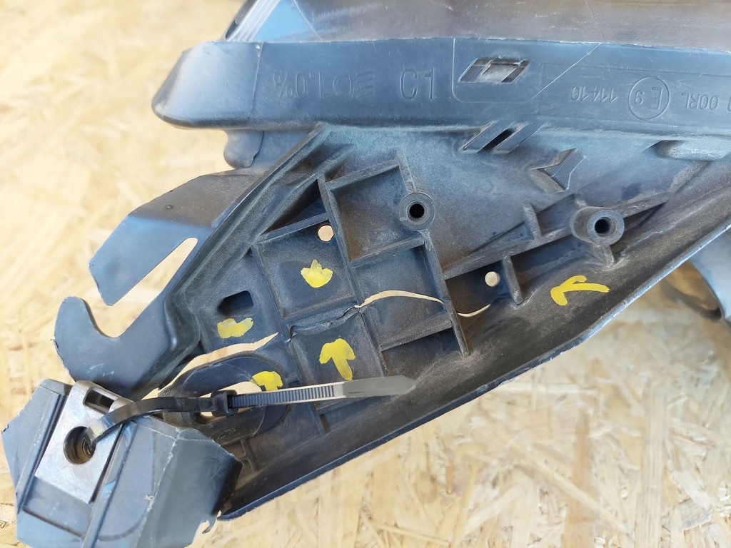 фото №16, Renault espace v rfc 2016 лампы передние