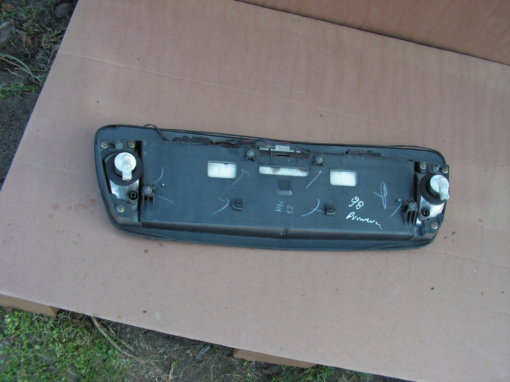 фото №3, Молдинг кришки pod номерний знак nissan primera