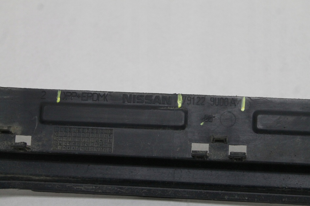 фото №7, Nissan note e11 підсилювач напрямна кронштейн бампера задня 791229u00a