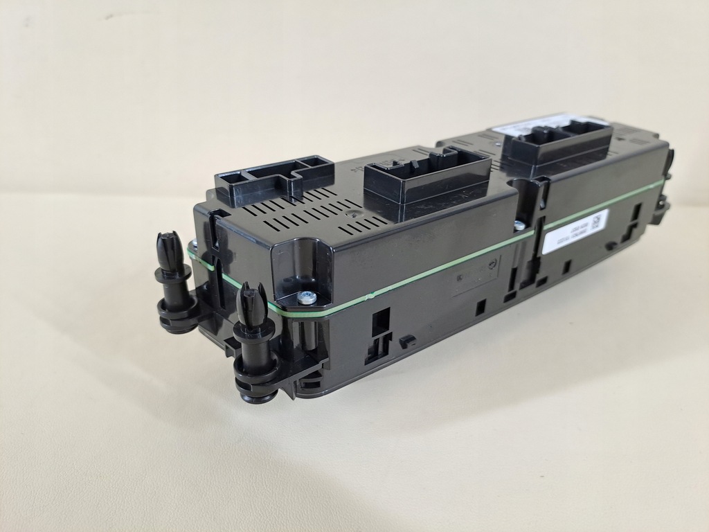 фото №10, Панель керування кондиціонера вентилятор обігрів сидінь seat arona fr 2024r