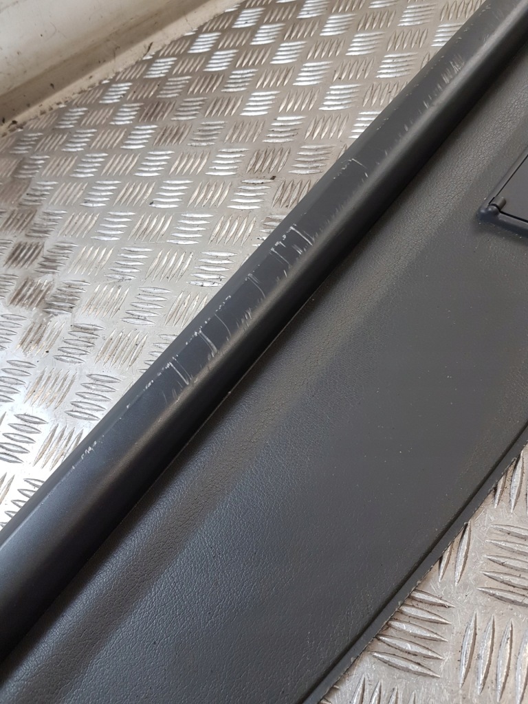 Шторка багажника vw touran i 04r- Ціна