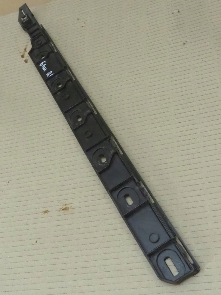 фото №12, Mercedes w639 направляющая бампера левый задняя 6398850756