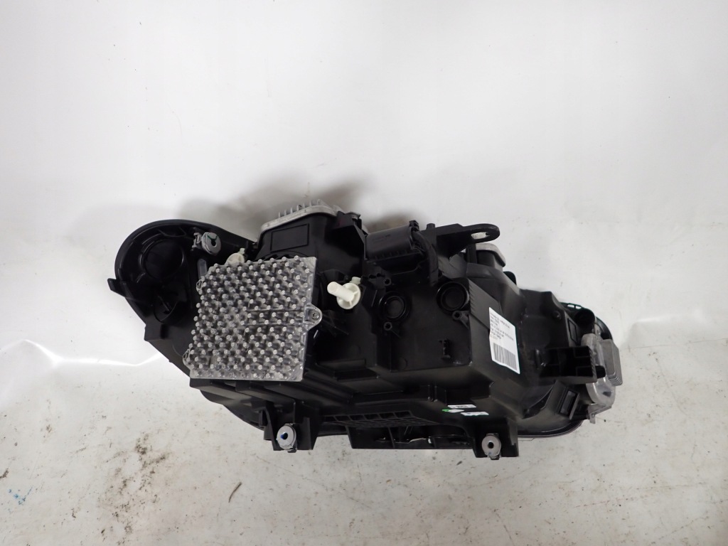 Bmw x1 f48 2 15- led фара левая перед передняя Недорого