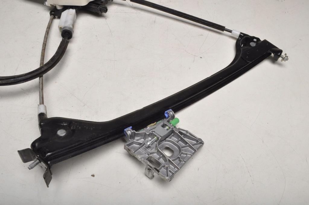 фото №10, Mercedes w172 r172 подъемник стекло правый перед 3d a1727200246