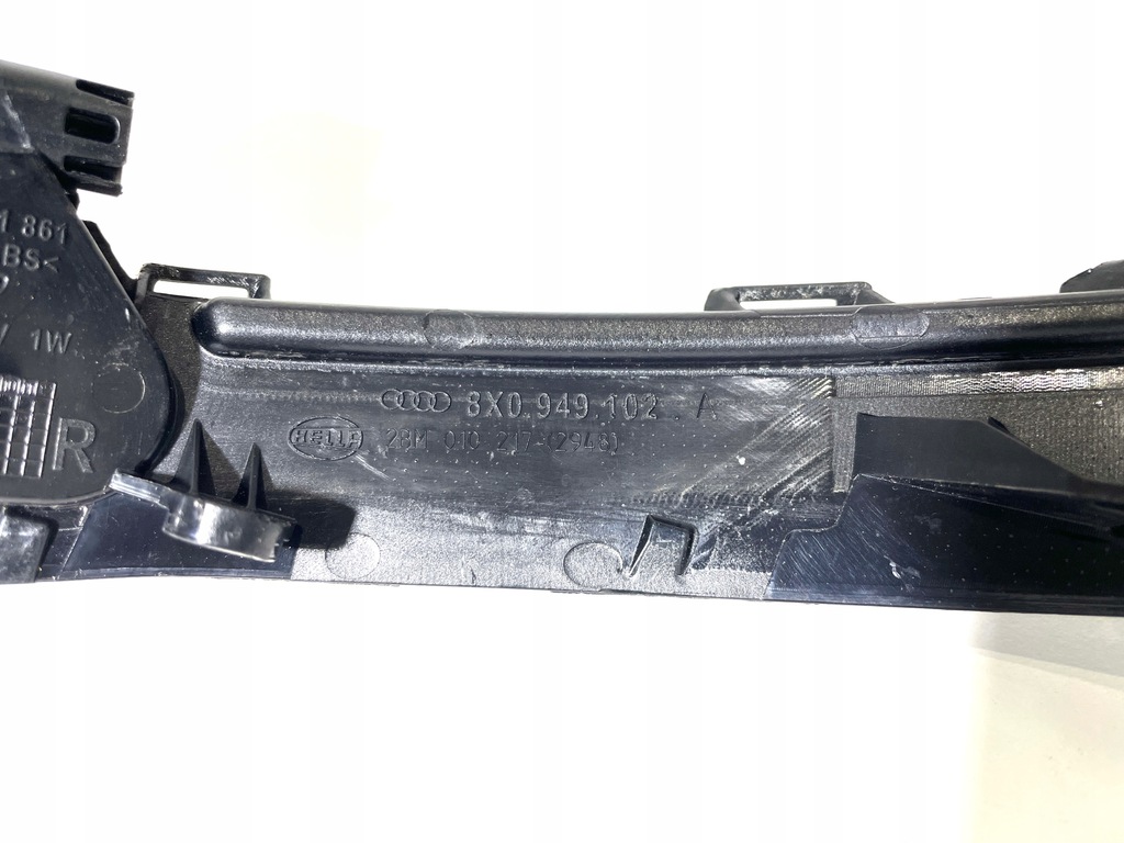 фото №11, Audi a1 поворотник зеркало правого 8x0949102a