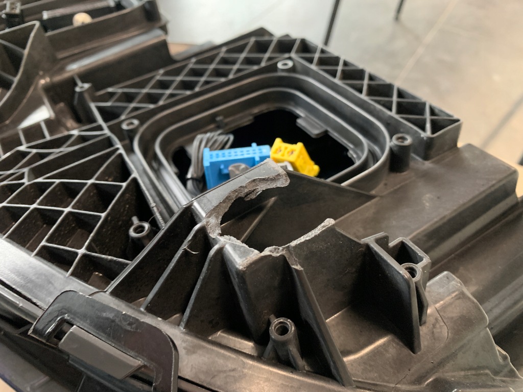 фото №8, Лампа права mercedes e klasa w212 lift ils