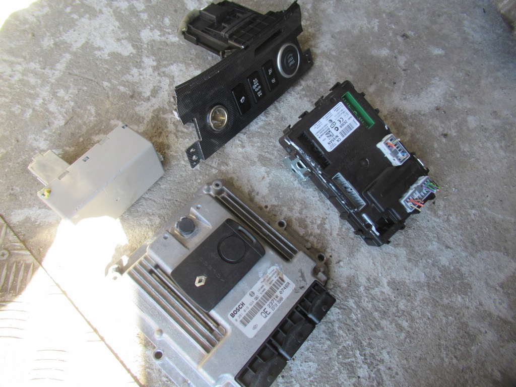 фото №1, Renault koleos i lift 2013 r. 2.0 dci бортовой компьютер 0281019924 qe 237100746r