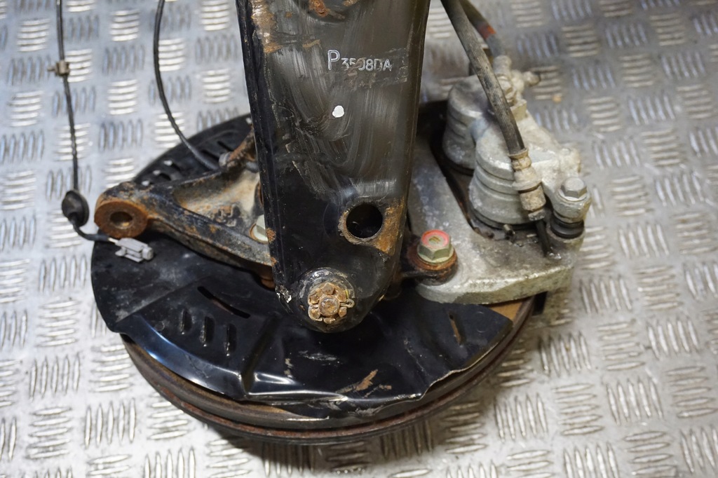 фото №11, Subaru crosstrek 2024 поворотный кулак рычаг суппорт амортизатор правый перед usa