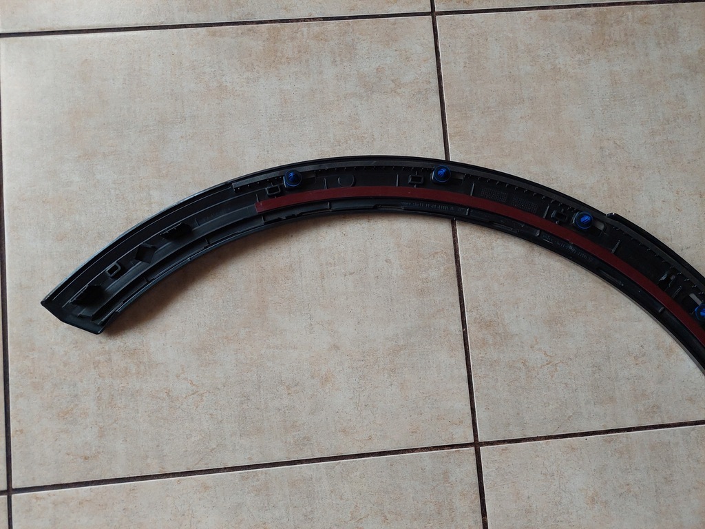 фото №9, Молдинг крыла - левый задняя - audi q2 - 81a