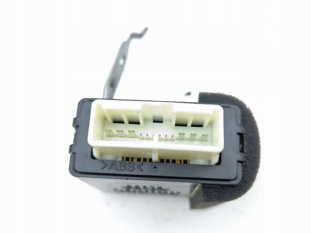 фото №6, Lexus ct 200h 2012 реле омивача 8594076010