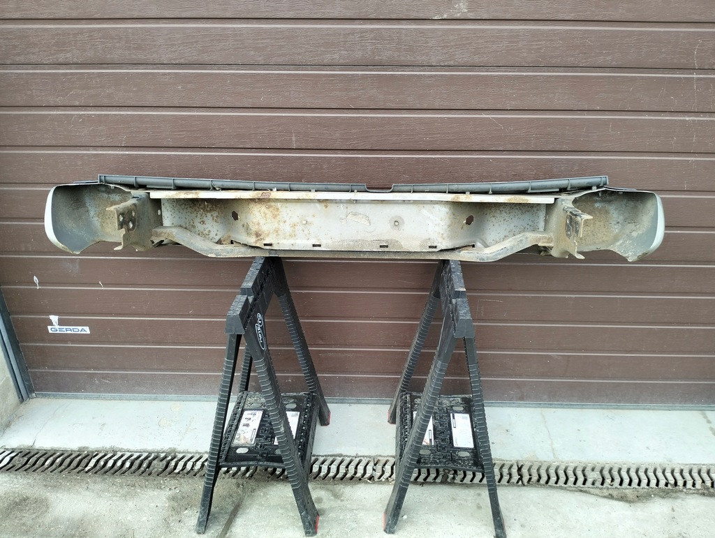 фото №12, Бампер задний балка nissan navara iii d40 2005-2010