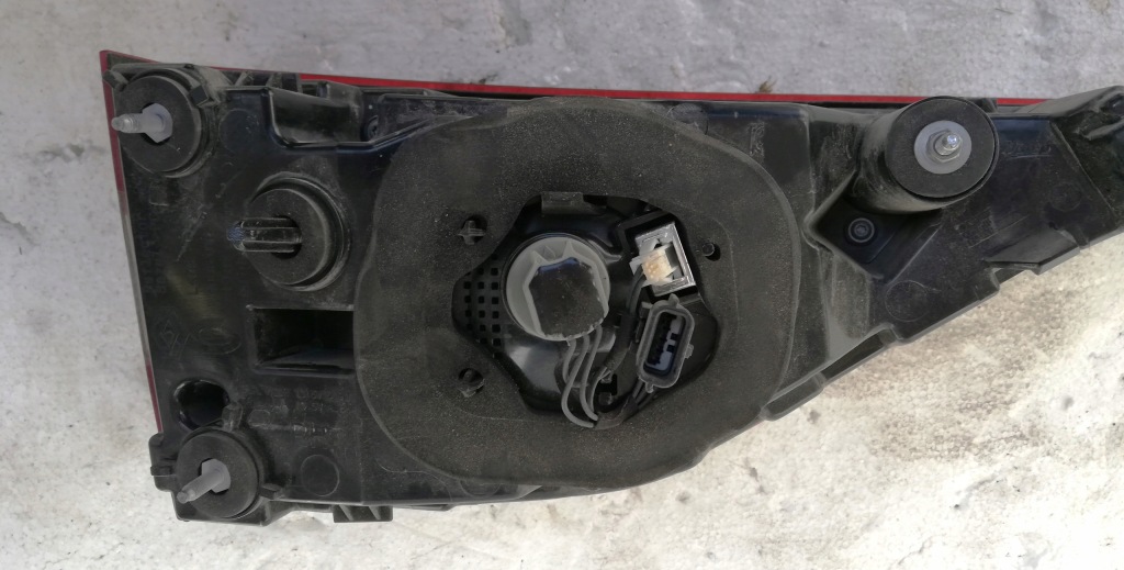 фото №4, Лампа права задня w кришка renault koleos ii 265507618r оригінал