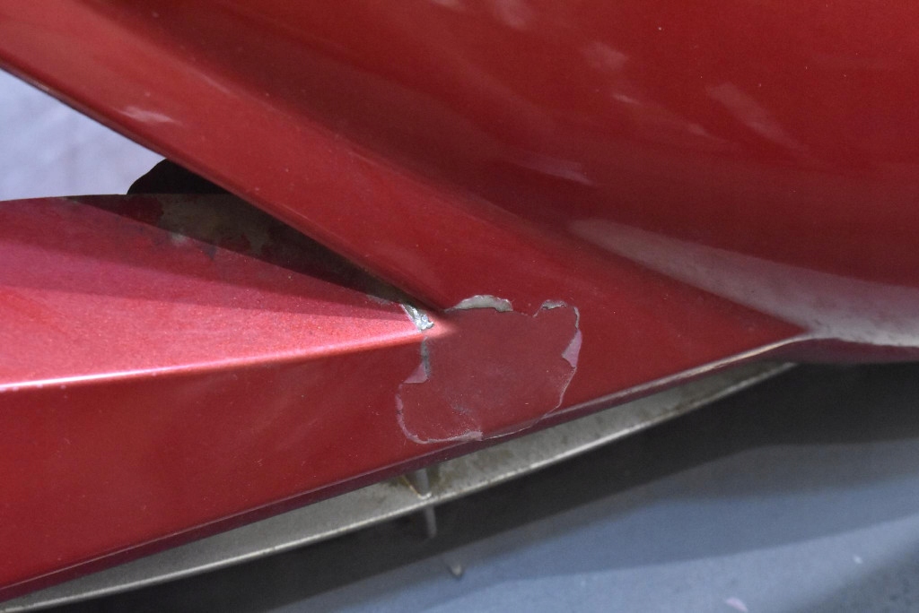 фото №6, Бампер перед передній червоний peugeot 207 1 i 06-09