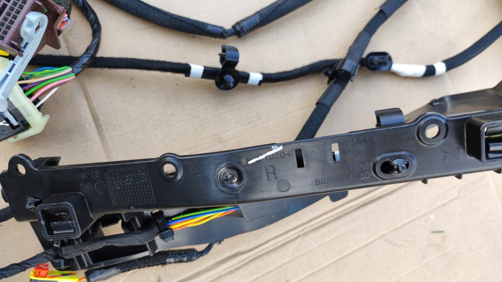 фото №6, Peugeot 2008 ii електропроводка салону