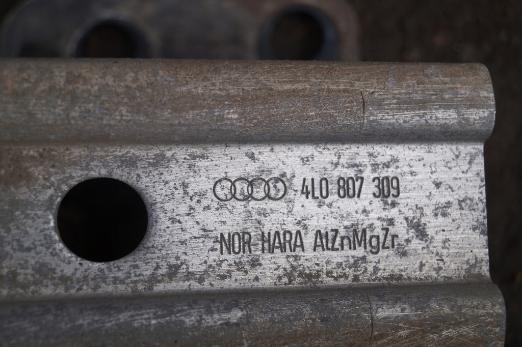 фото №6, Балка бампера задняя audi q7 4l 4l0807309