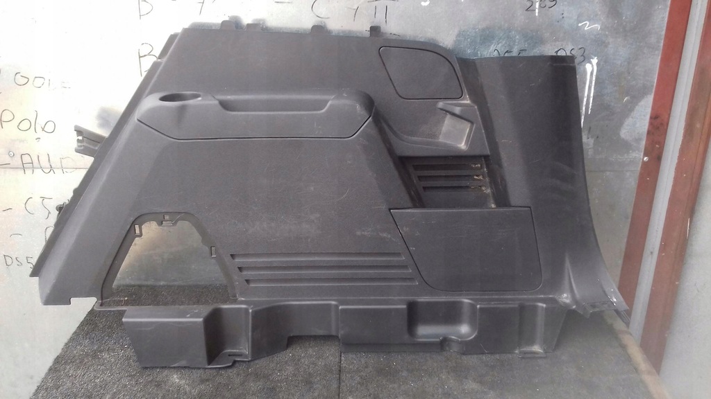 фото №7, Обивка обшивка багажника правый peugeot 5008 ii