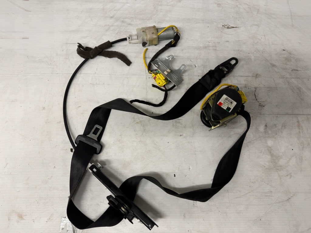 фото №1, Touareg pas безпеки лівий перед 7l0857705e