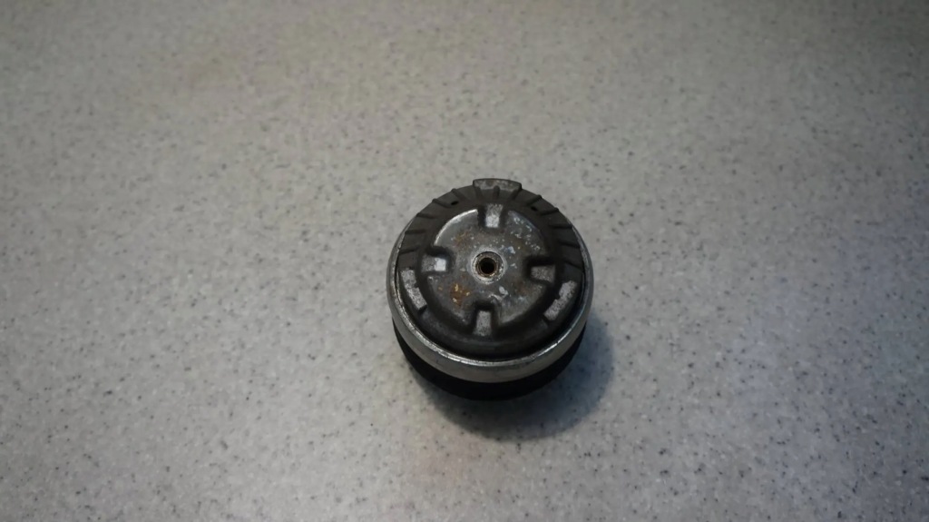 фото №2, Подушка двигуна mercedes slk w172 r172 1.8 cgi