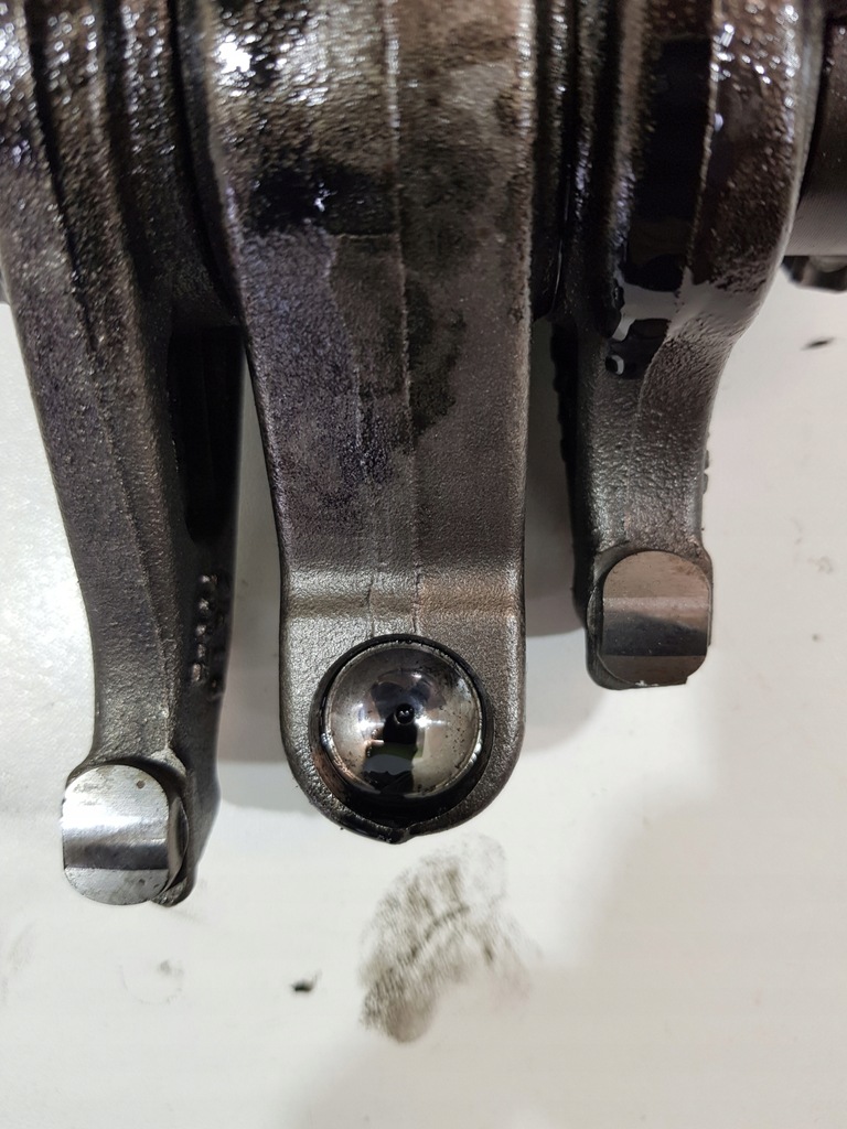 фото №7, Клавіатура клапанів коромисла scania r e4 dc1213