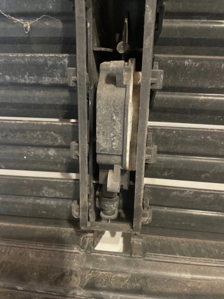 Кермо  повітря жалюзі впуск ford focus mk3 універсал Ціна