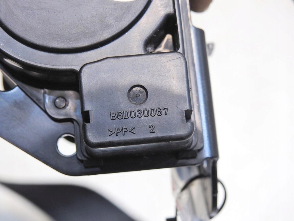 фото №9, Pas безпеки правий задня mazda 5 i lift