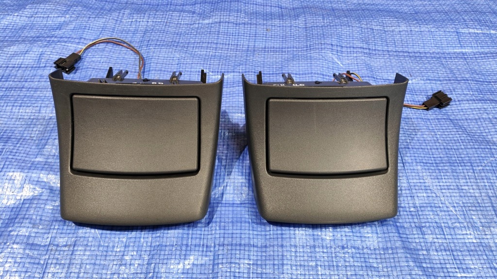 фото №1, Пепельница бардачок туннель среднего задняя mercedes w211 przed lift