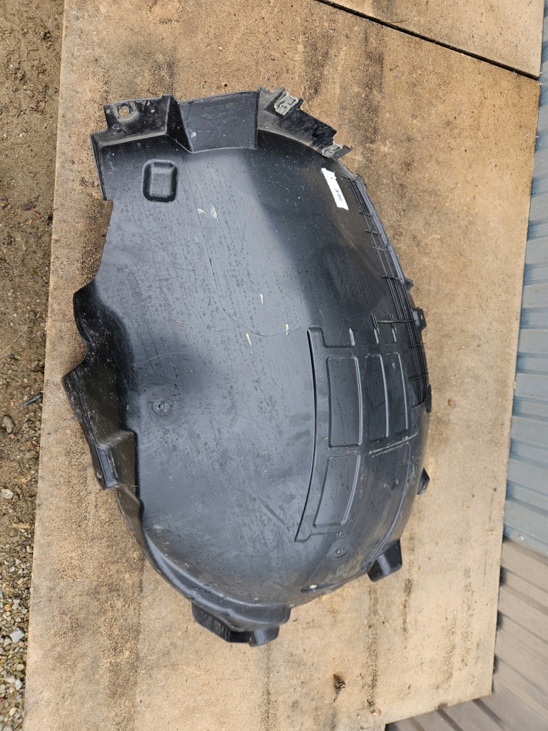 Купить Mercedes cle w236 подкрылок правое перед передние