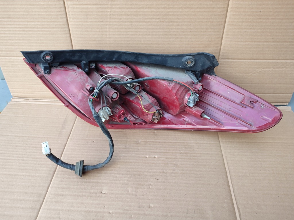 фото №8, Лампа левый задняя hyundai i20 2014-2020 92401-1j000 europa оригинал