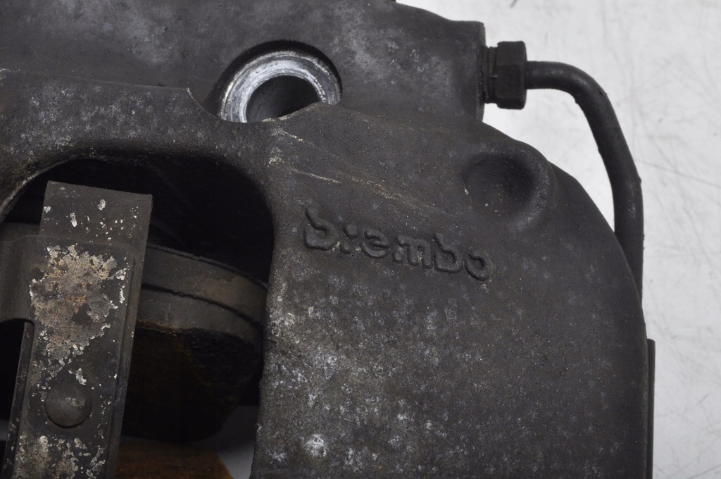 фото №9, Porsche 718 cayman 982 2.0 суппорт тормозной левый перед 99135105105 20a13705