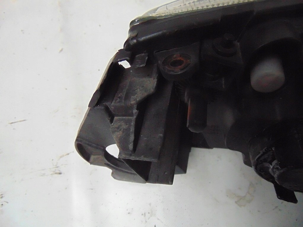 фото №7, Nissan almera n16 1.8 00r лампа лівий перед