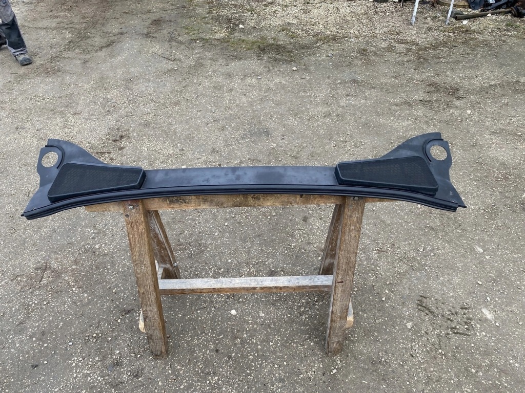 Купить Жабо ford focus mk3 bm51-a02216-a