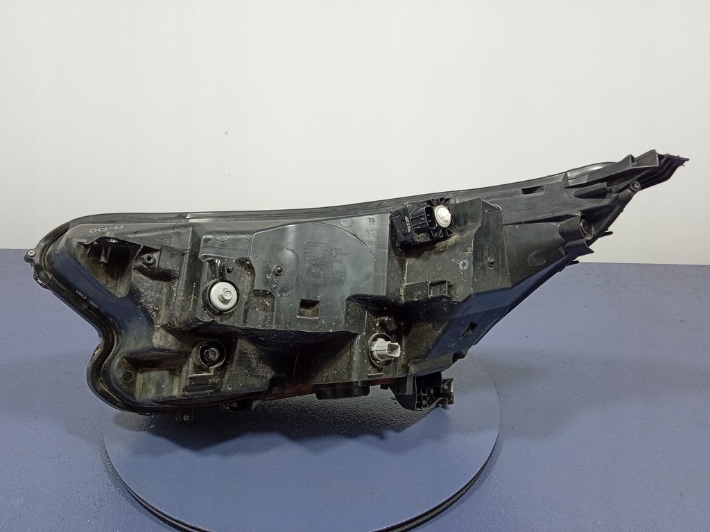 фото №10, Honda cr-v v lift 19- фара правый full led eu