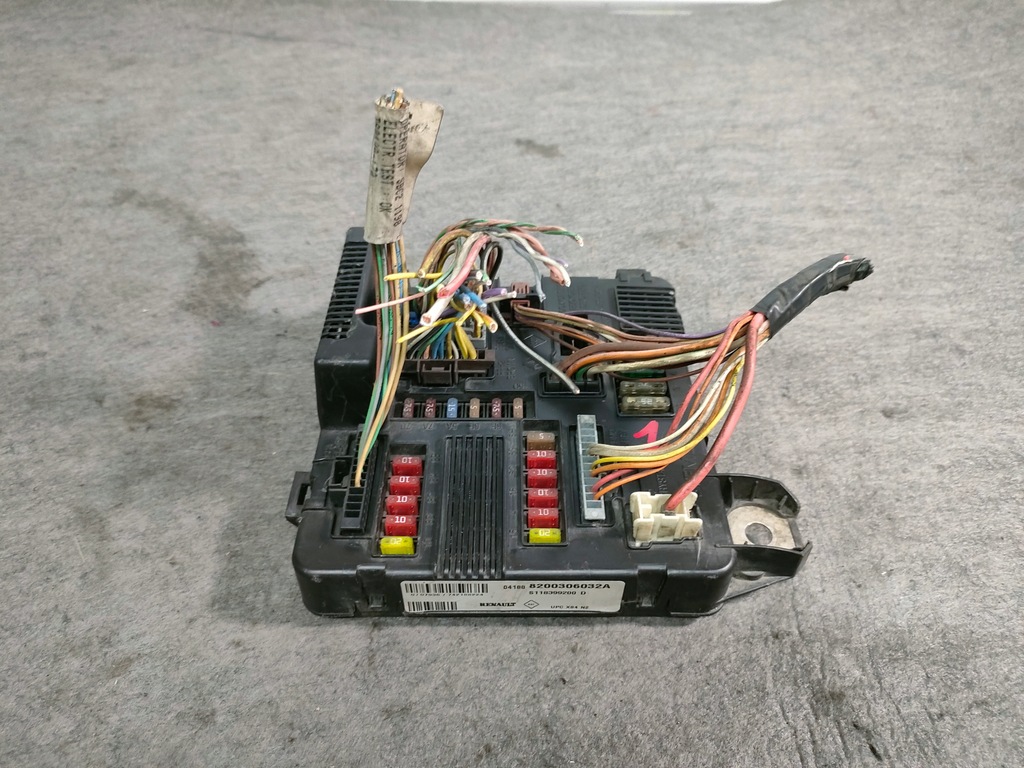 фото №1, Scenic ii megane ii модуль upc x84 n2 8200306032a