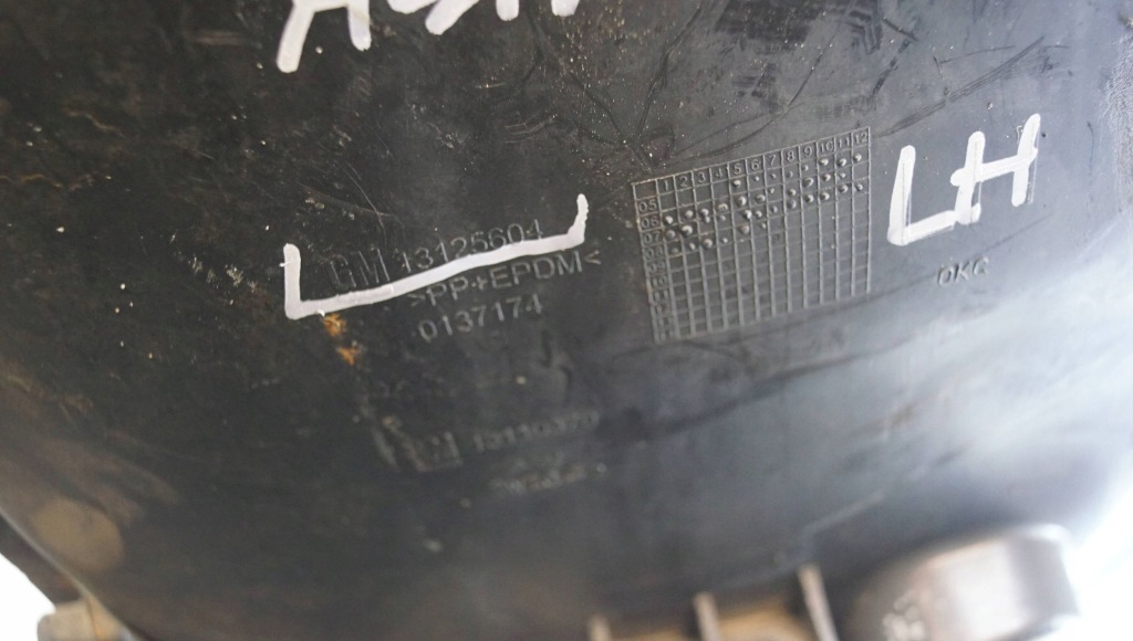 фото №6, Підкрилок лівий перед opel astra h 13125604 nd241