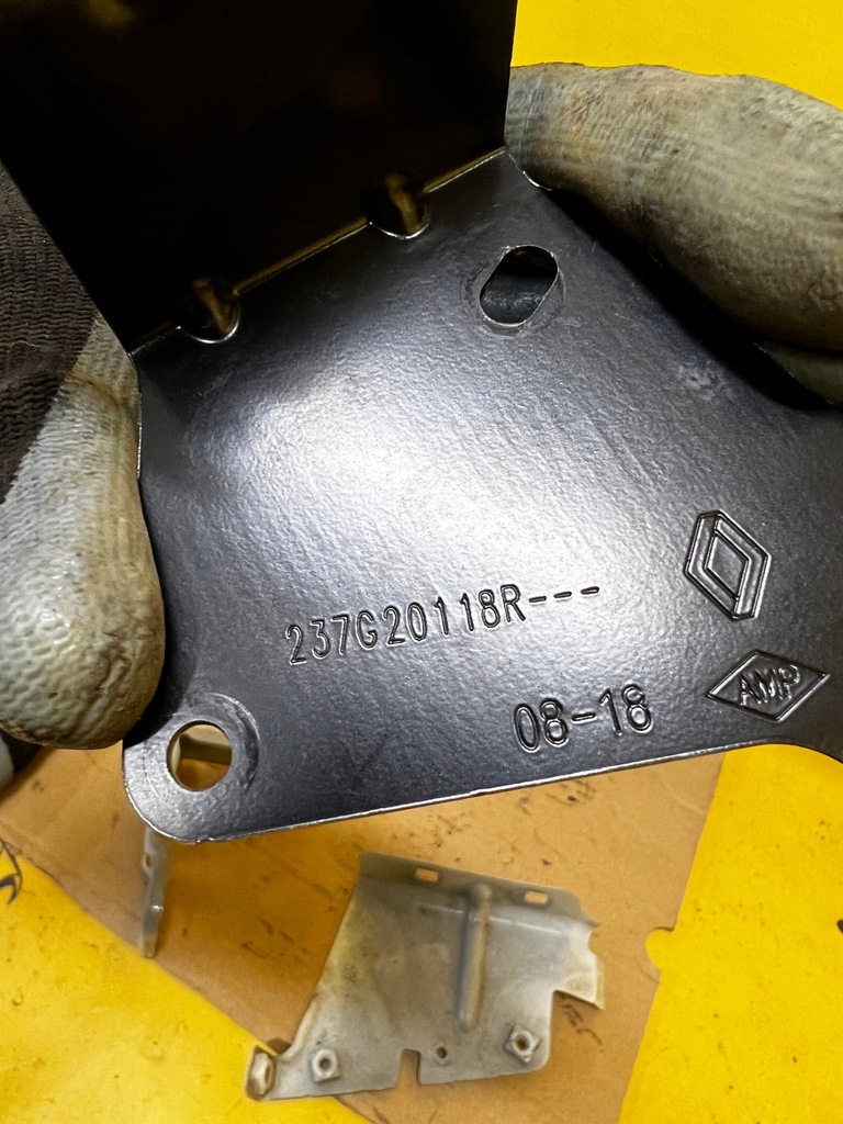 фото №3, Кронштейн кронштейн кронштейн renault master iii