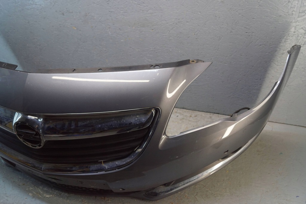 Opel insignia a рестайлінг  бампер перед pdc z195 z2432 12w Оригінал
