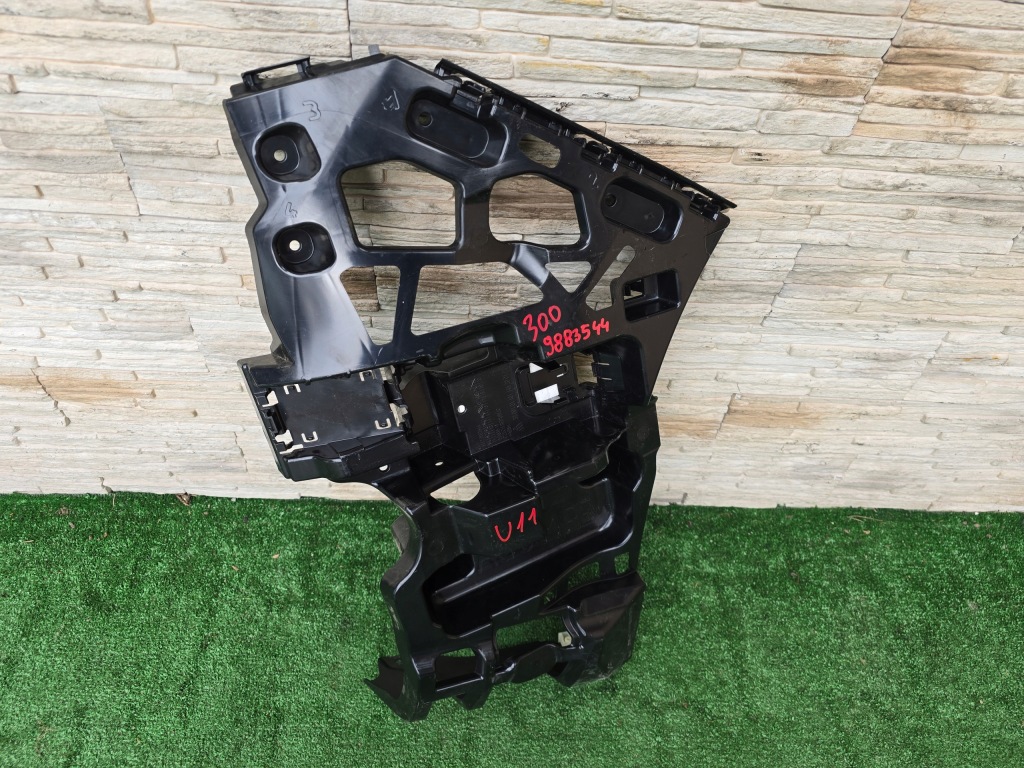 фото №1, Направляющая бампера bmw x1 u11 9883544