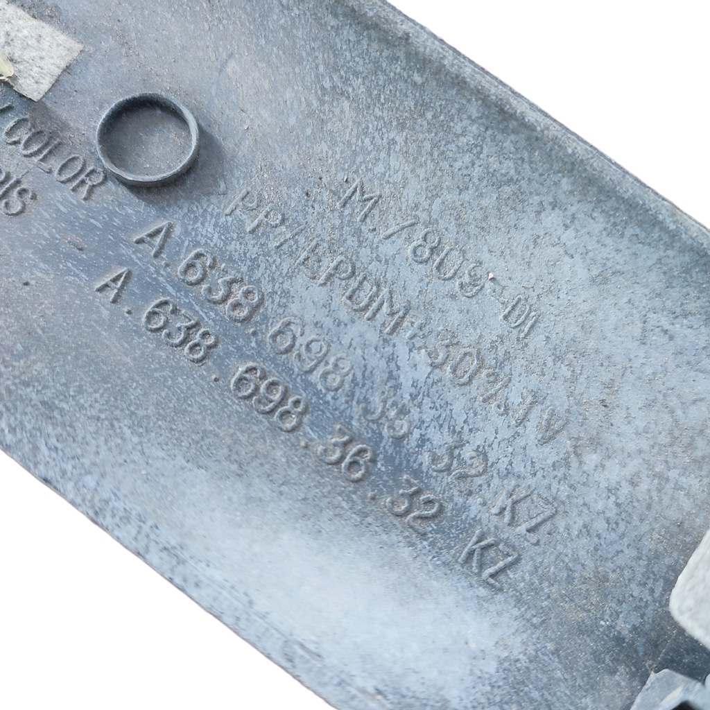 фото №10, Молдинг дверь правый задняя mercedes vito w638