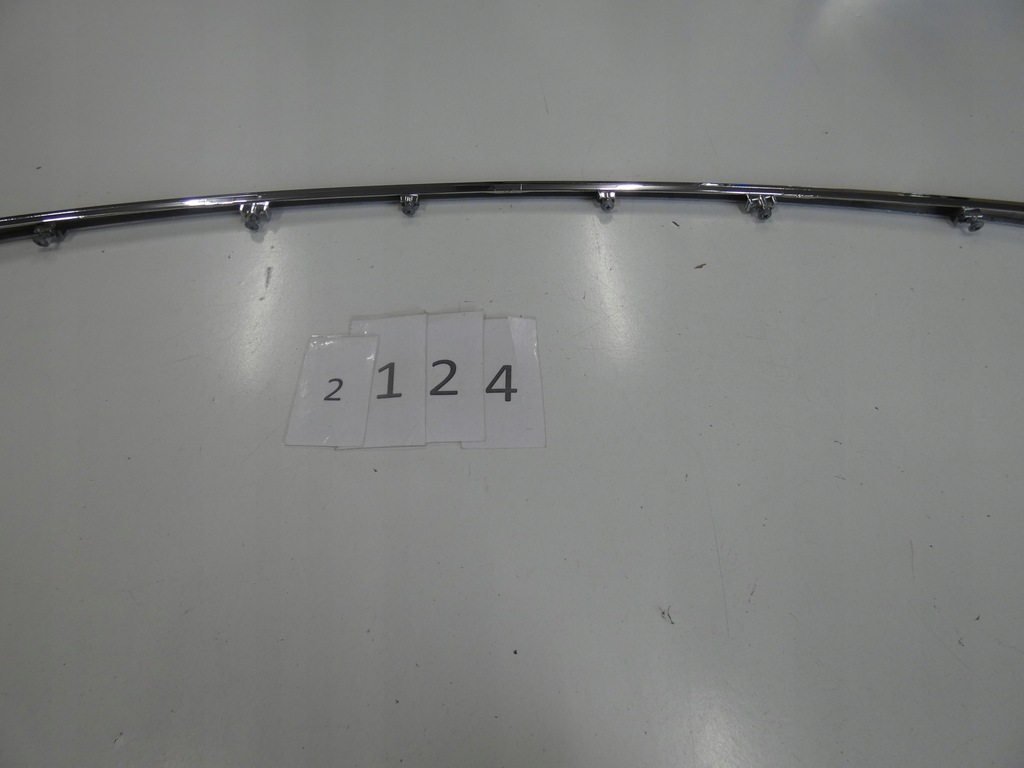 фото №12, Хром молдинг бампера передний toyota camry