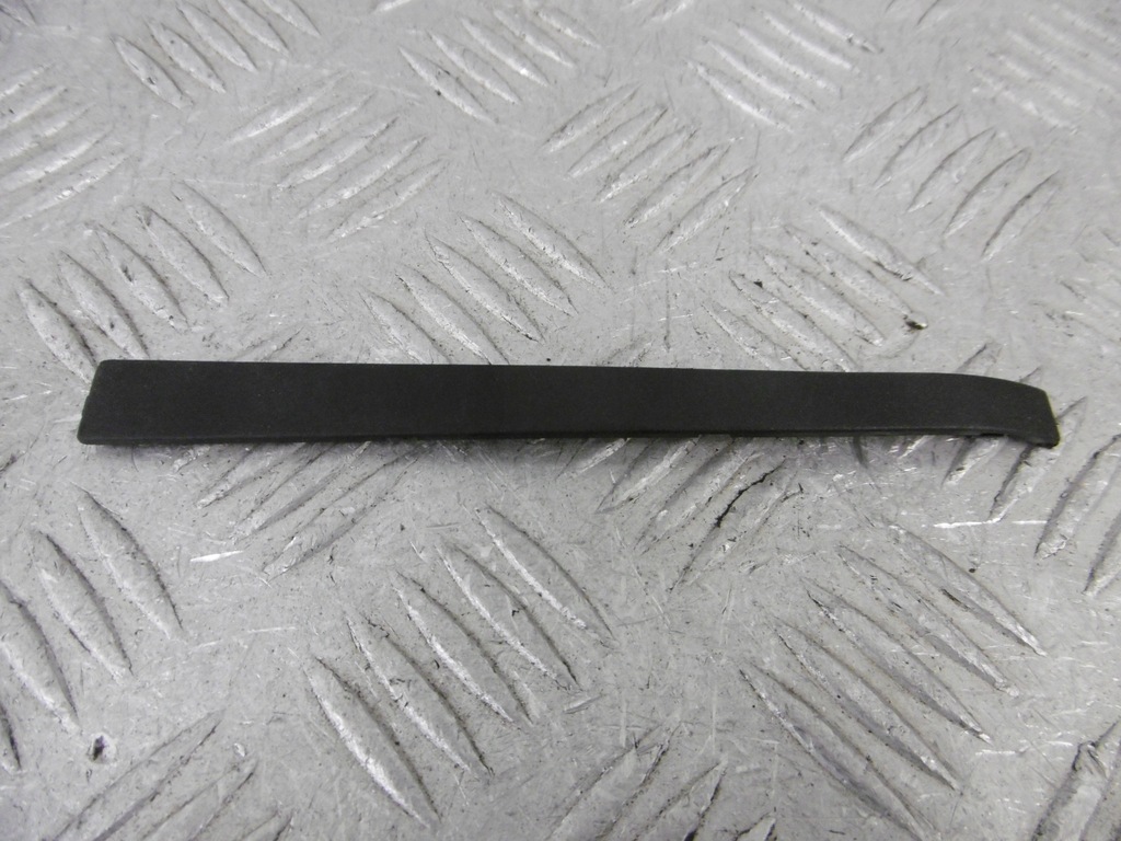 фото №1, Вкладка молдинг ручка volkswagen golf 2