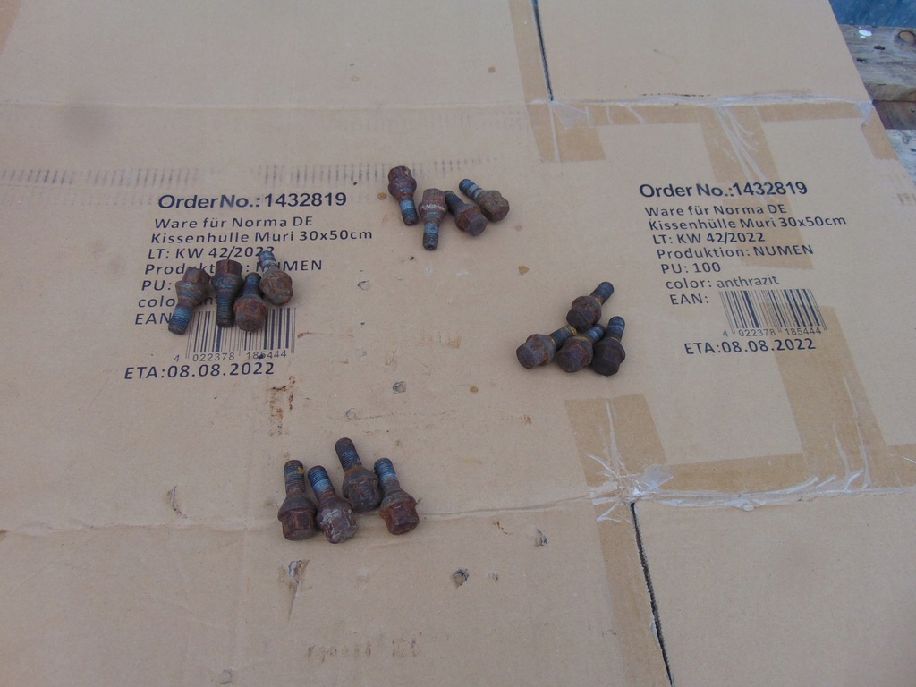 фото №1, Шпилька шпильки колеса ford ka