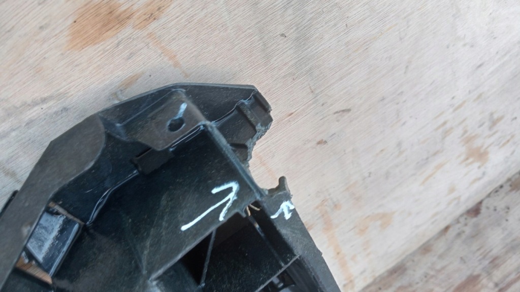 фото №4, Peugeot 1007 pas передний корпус вентилятора