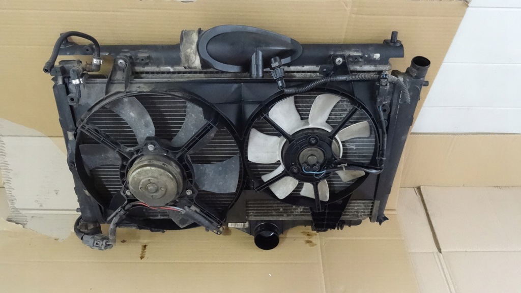 фото №7, Volvo v40 радиатор интеркулер комплект радиатор