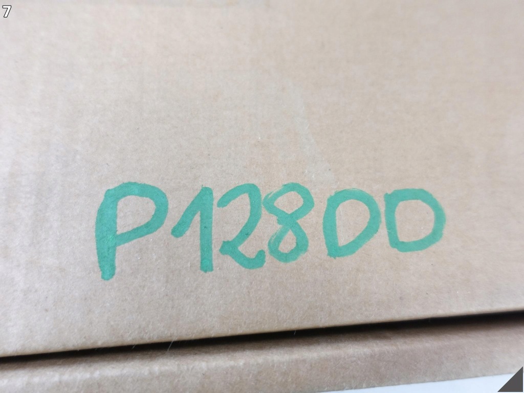 фото №8, Jaguar f-pace x761 16- стекло кузовная тонированная левая задняя хром