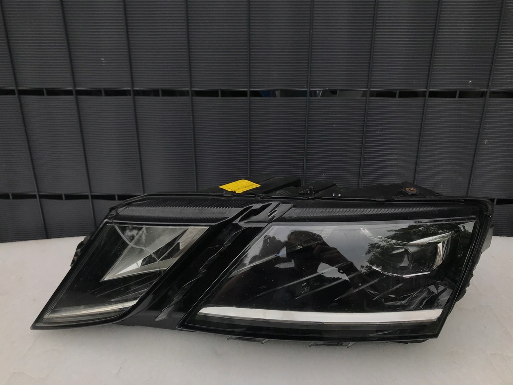 фото №1, Skoda octavia 3 5e ліва лампа перед full led lift