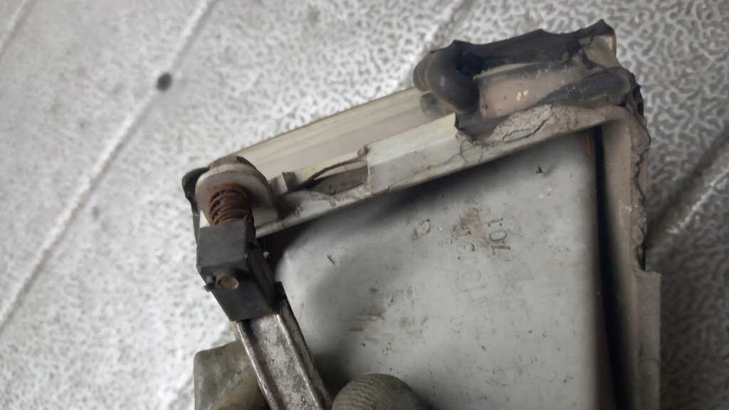 фото №7, Противотуманная фара левый skoda octavia ii 05r 1.9tdi kombi 1z0941701